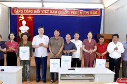 Khảo sát tình hình thực hiện chính sách đất đai đối với đồng bào dân tộc thiểu số trên địa bàn xã Bó Sinh