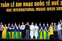 Sắc màu văn hóa Hàn Quốc chinh phục công chúng