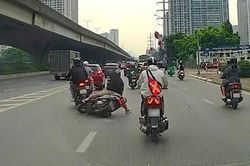 Khoảnh khắc xe máy tạt đầu nhiều phương tiện, gây tai nạn rồi bỏ chạy