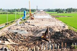 Cần Thơ yêu cầu báo cáo tiến độ nguồn cát cho các dự án trọng điểm trước ngày 20/6