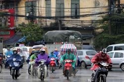 Dự b&aacute;o thời tiết ng&agrave;y 16/6: Miền Bắc giảm nhiệt, H&agrave; Nội đ&oacute;n mưa d&ocirc;ng