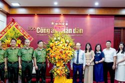 Khẳng định được vai tr&ograve; nh&agrave; b&aacute;o - chiến sĩ tr&ecirc;n mặt trận tuy&ecirc;n truyền