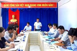 Kiểm tra c&ocirc;ng t&aacute;c d&acirc;n tộc, t&iacute;n ngưỡng, t&ocirc;n gi&aacute;o tại x&atilde; Kh&aacute;nh L&acirc;m
