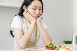 Nhiều người giảm c&acirc;n thất bại v&igrave; kh&ocirc;ng biết đến 5 m&oacute;n ăn n&agrave;y