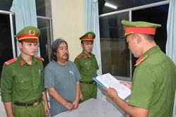 Khởi tố đối tượng tạt xăng rồi phóng hỏa khiến 2 người tử vong