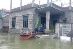 Hà Nội bước vào cao điểm thiên tai