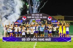 Bóng đá Việt đón thống kê đặc biệt sau 14 năm