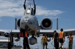 Cường kích A-10 Mỹ đứng trước nghịch lý 'giữ lại nhưng không đầu tư'