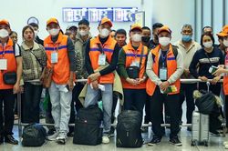 Thị trường lao động ngoài nước tăng trưởng tích cực