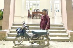 Chạy xe máy ngược chiều gây tai nạn chết người rồi bỏ trốn
