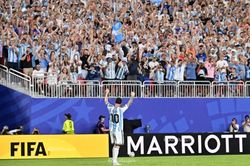 Messi hủy diệt World Cup, 3 kỷ lục sụp đổ chỉ sau 90 phút