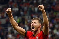 Bồ Đào Nha mất trụ cột ngay trận ra quân World Cup