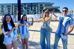 Nơi fan cắm trại, xếp hàng chờ gặp Messi tại World Cup 2026