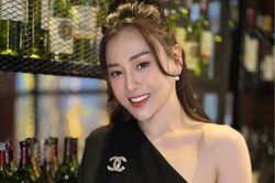 Phương Oanh đưa 2 con đi du lịch