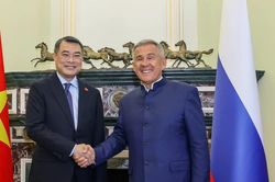Thủ tướng Lê Minh Hưng gặp người đứng đầu Cộng hòa Tatarstan R.Minnikhanov