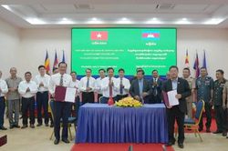 Đắk Lắk tổ chức Diễn đàn thúc đẩy hợp tác kinh tế, thương mại với tỉnh Mondulkiri