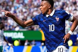 Mbappe lập cú đúp, tuyển Pháp vượt qua Senegal sau hiệp một đầy khó nhọc