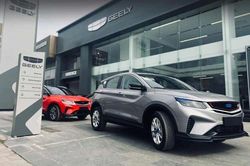 Geely Coolray rẻ hơn Mitsubishi Xforce cả trăm triệu, sao vẫn 'ế chỏng vó'?