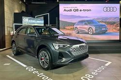 Audi Việt Nam triệu hồi e-tron và Q8 e-tron để kiểm tra bộ trợ lực phanh