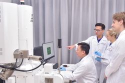 Tạo đột phá từ cơ chế phát triển nhân tài khoa học