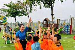 Bước đi nhân văn và mang tính đồng bộ về thể chế