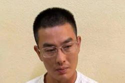 Phá đường dây làm giả giấy tờ, tài liệu của cơ quan, tổ chức