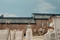 Tranh cãi chữ Nôm trong MV 'Lá ngọc cành vàng' của ca nương Kiều Anh