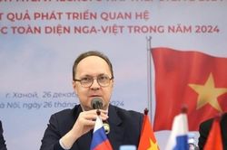 Đại sứ Nga: Cấu tr&uacute;c khu vực lấy ASEAN l&agrave;m trung t&acirc;m gi&uacute;p duy tr&igrave; c&acirc;n bằng lợi &iacute;ch, x&acirc;y dựng đối thoại v&agrave; th&uacute;c đẩy h&ograve;a b&igrave;nh
