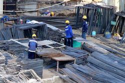 Đồng bộ các giải pháp cung ứng vật liệu xây dựng