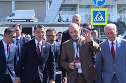 Thủ tướng Lê Minh Hưng thăm triển lãm công nghiệp và công nghệ cao của Tatarstan