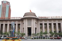 Đề xuất nới trần vốn ngắn hạn cho vay trung và dài hạn lên 40%