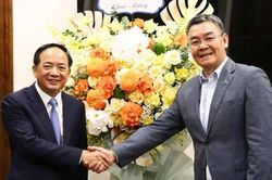 L&atilde;nh đạo Petrovietnam ch&uacute;c mừng Ban Tuy&ecirc;n gi&aacute;o v&agrave; D&acirc;n vận Trung ương nh&acirc;n Ng&agrave;y B&aacute;o ch&iacute; C&aacute;ch mạng Việt Nam