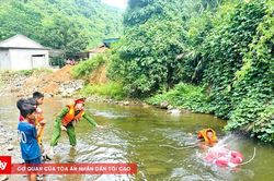 Để trẻ em an toàn trong mùa hè