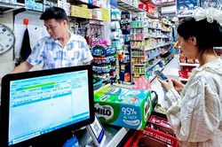 Cục Thuế n&oacute;i g&igrave; về đề xuất &aacute;p thuế kho&aacute;n với hộ kinh doanh dưới 5 tỷ đồng?