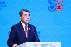 Thủ tướng Việt Nam, Malaysia, Thái Lan gợi mở hợp tác ASEAN - Nga