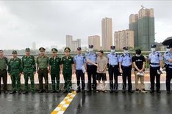 Trao trả 7 đối tượng vi phạm pháp luật cho cơ quan chức năng Trung Quốc