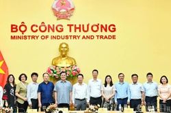 Bộ Công Thương gặp mặt các cơ quan báo chí nhân dịp 101 năm Ngày Báo chí Cách mạng Việt Nam