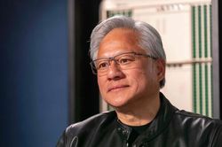 CEO Nvidia: Xã hội cần thích nghi với AI như từng làm quen với ô tô