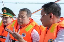 B&iacute; thư Th&agrave;nh ủy Đ&agrave; Nẵng L&ecirc; Ngọc Quang: Tập trung x&acirc;y dựng Tam Hải trở th&agrave;nh trung t&acirc;m du lịch sinh th&aacute;i biển đảo đặc sắc của khu vực