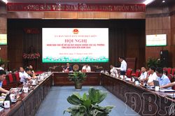 UBND tỉnh nghe báo cáo về đồ án quy hoạch chung của 3 xã, phường