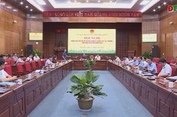 UBND tỉnh nghe báo cáo về đồ án quy hoạch chung các xã, phường đến năm 2045