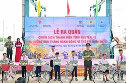 Xanh thắm màu áo tình nguyện