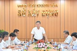 Bí thư Tỉnh ủy Trần Phong làm việc với Sở Xây dựng