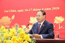 Bế mạc Kỳ họp thứ tư HĐND tỉnh: Quyết t&acirc;m đưa nghị quyết v&agrave;o cuộc sống