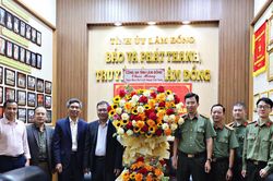 Các cơ quan, đơn vị thăm, chúc mừng Báo và PTTH Lâm Đồng nhân kỷ niệm Ngày Báo chí Cách mạng Việt Nam