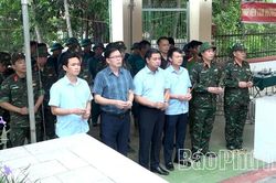 X&atilde; D&acirc;n Chủ tổ chức lấy mẫu h&agrave;i cốt liệt sĩ v&ocirc; danh phục vụ gi &aacute;m định ADN