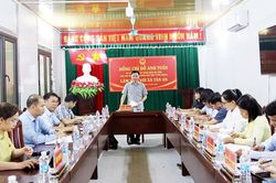 Phó Chủ tịch UBND tỉnh Đỗ Anh Tuấn làm việc với xã Tân An