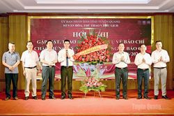 Gặp mặt, trao đổi nghiệp vụ về báo chí nhân dịp kỷ niệm 101 năm Ngày Báo chí Cách mạng Việt Nam