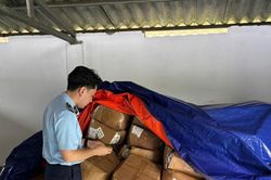 Quản lý thị trường thành phố Hà Nội: Quyết liệt đấu tranh, ngăn chặn, xử lý hàng giả