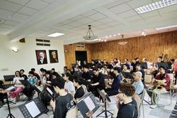 Gần 100 nghệ sĩ hội ngộ trong hòa nhạc kèn quy mô lớn